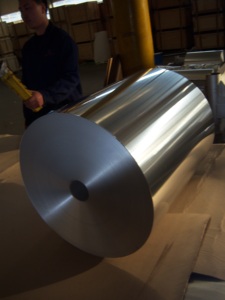 Bobine <span class=keywords><strong>de</strong></span> <span class=keywords><strong>fermeture</strong></span> en aluminium 8011 3105 1060 1070, épaisseur 0,25 mm, largeur 1000 mm - Product Image 3