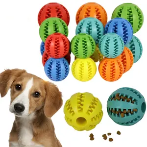 Hot Sell Pet Plástico Chew Dentes Limpeza Melancia Fuga Comida Bola Cão Dentição Brinquedos Fornecedor