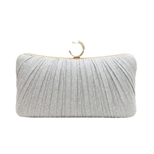 Luxury Finger Ring Pleated Wedding Ladies Party Bag Handbag Metal Chain Cross Body Evening <b>Clutch</b> Bags - Product Image 1