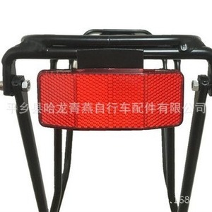 Feux arrière de vélo à fixation sur porte-bagages, surface réfléchissante rouge, accessoires de cyclisme durables, fabriqués en Chine, certifiés - Product Image 5