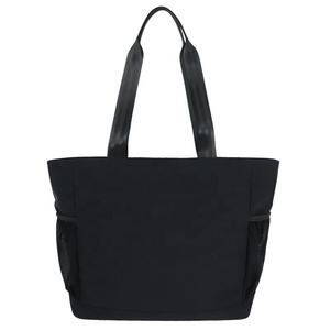 Sac fourre-tout spacieux et imperméable en nylon Senrong pour femme - Sac à bandoulière décontracté avec fermeture éclair portable et doublure en polyester à motif Ripstop - Product Image 4