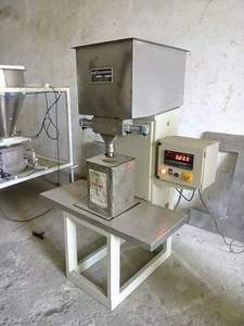 Machine de remplissage semi-automatique industrielle pour fûts de 35L/50L avec capteur de pesage, équipement de remplissage de liquides, garantie de 2 ans pour usage commercial - Product Image 2