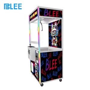BLEE Pluche Speelgoed Klauwautomaat Leverancier OEM/ODM Schattig Knuffeldier Grijper met Felle Verlichting Klauwautomaat voor Speelzone - Product Image 3