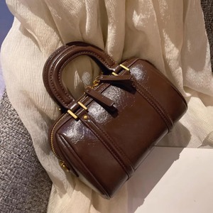 Bolsos de mano a la moda para mujer, bolso de mano de cuero PU para mujer, bolso de mano informal, bolso de mano de diseñador de moda, bolso para mujer joven para uso diario al aire libre - Product Image 2