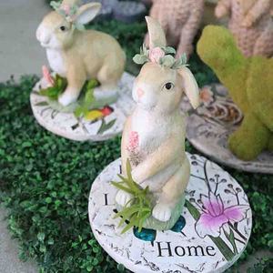 Ornement de jardin en résine en forme de lapin, en position debout et assise, peint, décoration extérieure pour cour, patio, pelouse. - Product Image 2
