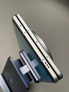 Nuevo Teléfono Inteligente 5G 2025 Xfold 5 Plegable Blanco con Cámara de 108MP, Pantalla OLED de 120Hz, Android 15, Batería de 5000-5999mAh, Elegante - Product Image 3