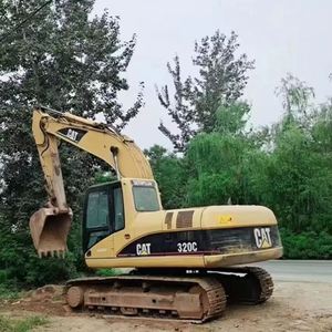 Excavadora de cadenas Caterpillar CAT320C usada de 20 toneladas con motor diésel Cummins, certificación CE, cucharón, bomba hidráulica y transmisión. - Product Image 6