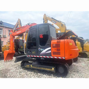 Excavadora Usada Hitachi ZX70 de 7 Toneladas con Piezas Originales, Palanca de Control de Bajo Esfuerzo, Motor y Potencia de 42.4W para Proyectos de Pequeña Escala - Product Image 1