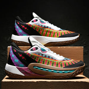 Chaussures <span class=keywords><strong>de</strong></span> <span class=keywords><strong>basket</strong></span>-ball confortables avec logo personnalisé pour hommes avec tige en maille et semelles extérieures en caoutchouc pour une utilisation en toutes saisons - Product Image 2