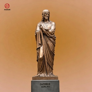 Statue en bronze de Saint Jacques, design personnalisé, taille sur mesure, avec bâton de pèlerin Iacobus, apôtre, décoration religieuse pour église et jardin - Product Image 1