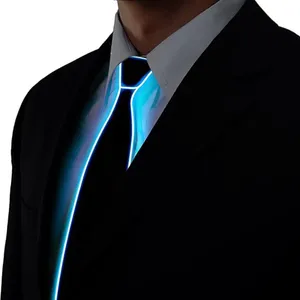 Corbatas con Luces LED Luminosas y Coloridas, Corbata Ajustable con Luces LED Intermitentes para Bar, Fiesta, Espectáculo, Festival, Regalo Divertido - Product Image 4