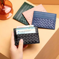 Cartera de Cuero Hecha a Mano Multicolor con Protección RFID, Ranuras para Tarjetas de Crédito, Tarjetero Delgado con Patrón Tejido