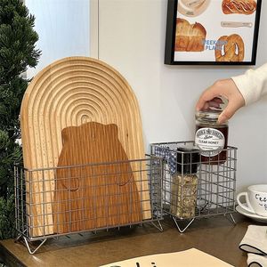 Nouveau panier de rangement en fer de style Instagram pour planches à découper, articles ménagers de grande valeur, collations et autres articles divers. - Product Image 1