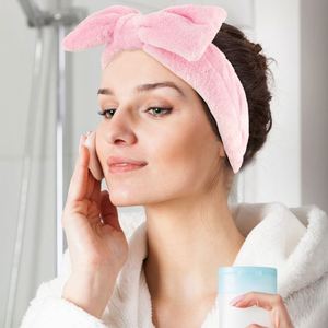 Bandeau en polaire corail doux avec nœud pour le lavage du visage, le maquillage, le spa, les mariages – Bandeau en peluche fait main style japonais et coréen – Cadeau pour femme - Product Image 2