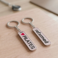 Porte-clés personnalisé en métal, alliage de zinc, argenté, rectangulaire, émail, texte, logo, porte-clés personnalisé pour la marque, les souvenirs et les cadeaux