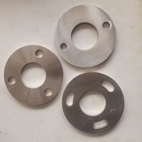 Plaque de base en acier inoxydable 304 robuste, résistante à la rouille, à souder pour balustres de clôture, type 42.4 Post 100*6 3x11