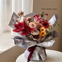 Kertas Bunga Elegan Anti Air Aseptik Anti Minyak Berlapis PE Dua Sisi Sekali Pakai Flowing Shadow untuk Buket Bunga