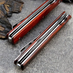Couteau pliant en acier Damas à succès, manche en bois, couteau de poche tranchant pour le camping, bricolage, personnalisable OEM pour usage industriel - Product Image 3