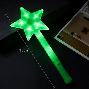 ไม้กายสิทธิ์หลากสี ไม้กายสิทธิ์พลาสติกเรืองแสง ของชำร่วยเด็ก ไฟ LED แท่งเรืองแสง วันวาเลนไทน์ วันแม่ อุปกรณ์งานรื่นเริงและงานปาร์ตี้ - Product Image 6