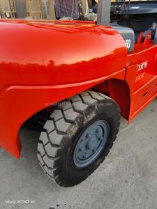 <b>Used</b> 6Ton Heli H2000 Powered <b>Pallet</b> Truck Diesel Engine 4X4 Drive 1 Year Warranty 6000kg Offroad Low Price Chinese Brand - Product Image 3