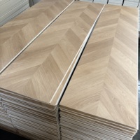 Planches de sol hybrides en vinyle à chevrons imperméables en chêne blanc 10 mm, planchers en vinyle de luxe à verrouillage 5G