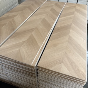 방수 쉐브론 비닐 판자 화이트 오크 10mm 하이브리드 바닥 보드 5G 잠금 럭셔리 비닐 판자 바닥 - Product Image 2