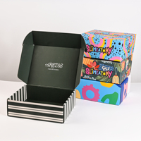 Cartons en carton ondulé robustes pour l'expédition transfrontalière d'accessoires électroniques, avec impression personnalisée de la marque