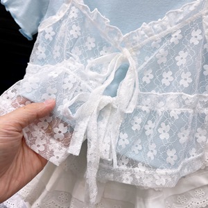 Completo estivo 2026 per bambine: top a maniche corte e pantaloncini in pizzo, tinta unita, per bambine piccole e carine - Product Image 3