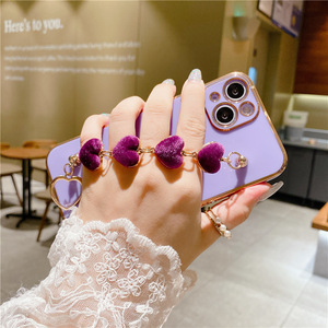 Funda de Teléfono de TPU Suave con Diseño de Princesa y Brazalete de Peluche, Lujosa y Elegante, para iPhone 17 16 15 14 13 12 11 Pro Max Plus - Product Image 6