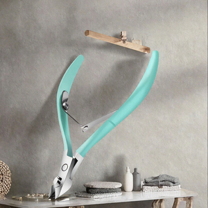 Nail <b>Art</b> <b>Supplies</b> Adult Stainless Steel Curved Cuticle Scissors Wide Jaw Opening Durable Professional Portable Toenail Manicure - Product Image 3