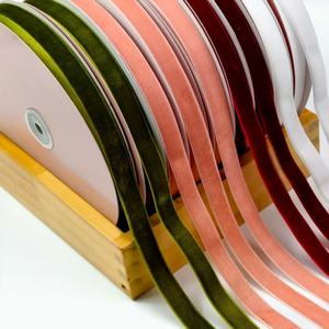 ริบบิ้นกำมะหยี่แบบหน้าเดียวรักษ์โลก ขนาด 3.2-50 มม. พิมพ์ลายตามสั่ง ขายส่งจากโรงงานโดยตรง - Product Image 6