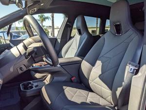 Bien USADO 2023 iX xDrive50 AWD SUV Volante a la izquierda Volante a la derecha Marzo <span class=keywords><strong>de</strong></span> 2025 Ofertas Xdrive Trasero Barato Venta <span class=keywords><strong>de</strong></span> autos <span class=keywords><strong>de</strong></span> <span class=keywords><strong>segunda</strong></span> <span class=keywords><strong>mano</strong></span> - Product Image 6