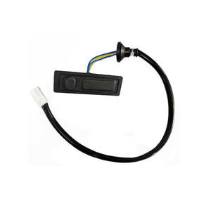 อะไหล่รถยนต์ข้ามพรมแดน ฝาท้ายลายเส้นคู่ 25380-1AA0A สำหรับรถยนต์นิสสัน มูราโน่ ทีด้า เควสต์ เอ็กซ์เทรล เวนูเซีย รถบรรทุก - Product Image 4