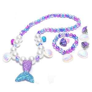 Set di <span class=keywords><strong>Collana</strong></span> e Orecchini da Sposa a Tema Sirena per Bambine, <span class=keywords><strong>con</strong></span> <span class=keywords><strong>Perle</strong></span> di Vetro Rosa e <span class=keywords><strong>Blu</strong></span>, Gioielli Carini e alla Moda per Bambini, Vendita all'Ingrosso - Product Image 1