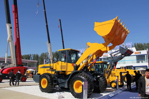 Chargeur du rendement élevé 656G avec l'idéal articulé central de cadre pour la construction de l'espace étroit - Product Image 5