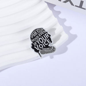 Sprechen Sie Ihren Geist, auch wenn Ihre Stimme Emaille Pin Feminismus Frauen Power Berühmte Zitat Brosche Abzeichen Schmuck Geschenk für Freunde - Product Image 2