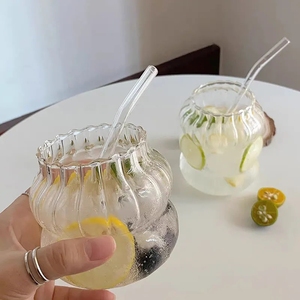 Verres clairs en forme de nuage résistants à la chaleur à haute teneur en borosilicate <span class=keywords><strong>tasse</strong></span> en verre de <span class=keywords><strong>petit</strong></span> déjeuner au lait café glacé jus latte tasses à boire - Product Image 4