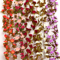 Décor de mariage : Guirlande de roses artificielles à toucher réel, plantes suspendues, roses et lierre pour bricolage