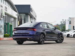 <span class=keywords><strong>Prix</strong></span> d'usine 2025 <span class=keywords><strong>Skoda</strong></span> <span class=keywords><strong>Octavia</strong></span> Pro TSI280 Édition Confort Luxe Essence Voiture 5 Portes 5 Places <span class=keywords><strong>Berline</strong></span> Compacte 860km Longue Autonomie - Product Image 6