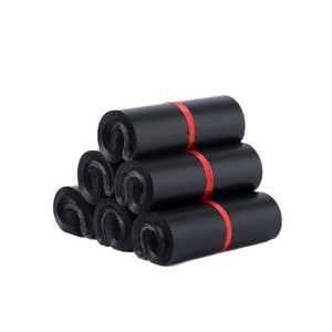 Bolsas de Embalaje Negras Express 28x42 Cm Autosellables Impermeables para Envíos de Comercio Electrónico - Product Image 1