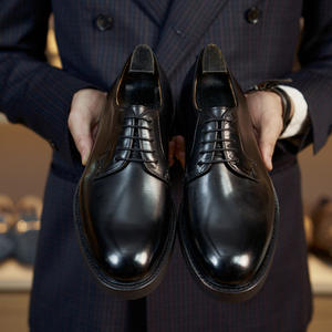 Chaussures Oxford classiques à lacets en cuir de qualité supérieure pour le bureau et les occasions formelles – Vente en gros - Product Image 2