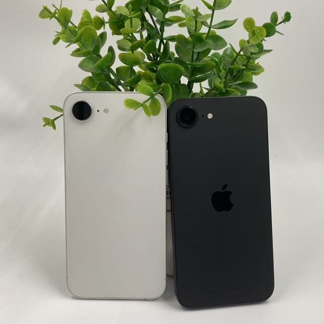 Bulk Wholesale iPhone 16E US Version 5G Unlocked | High-Quality Original Used Cell Phone Second Hand Mobile Phones for Resale