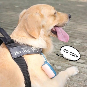 Dispensador de Bolsas para Excrementos de Mascotas, Portátil, Ecológico, de ABS, para Animales Pequeños, con Cubierta Giratoria, Diseño de Gancho, Fácil Reemplazo, para Uso en Exteriores - Product Image 6