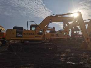 Excavateur d'occasion Komatsu PC300 de 30 tonnes pour le terrassement avec moteur de composants à noyau de forte puissance à vendre à Shanghai - Product Image 3