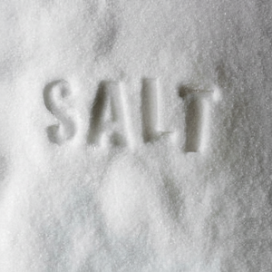 Sal Refinada al por Mayor, Pureza del 98% al 99.5%, Precio de Fábrica, Empaque OEM, Entrega Rápida para Compradores de Todo el Mundo - Product Image 1