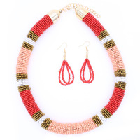Ensemble collier ras-du-cou et boucles d'oreilles faits main en perles de rocaille pour femme, style bohème ethnique tribal, en alliage, bijoux pour vacances et soirées