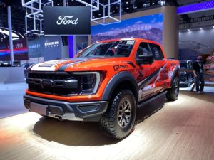 <span class=keywords><strong>Ford</strong></span> F-150 Raptor 2023 Usato, Pickup Full-Size |   3.5T V6 Turbo Semi-Automatico Interni Scuri in Pelle Guida a Sinistra - Product Image 2