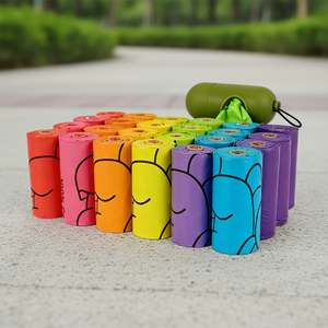 Sacos Biodegradáveis e Compostáveis para Cocô de Cachorro com Logotipo Personalizado, Sacos Ecológicos para Resíduos de Animais de Estimação em Rolos para Caminhadas, Acampamentos e Jardins - Product Image 1