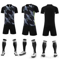 Jersey Sepak Bola Sublimasi Kustom Grosir Kerah Bulat Lengan Pendek Atasan Bernapas Cepat Kering Celana Pendek Pakaian Olahraga Musim Panas untuk Wanita