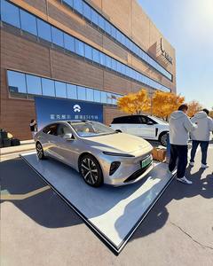 Panneaux de sol modulaires haut de gamme légers et ignifuges pour stands d'exposition automobile - Product Image 2